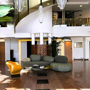 4* Hotell Palladia